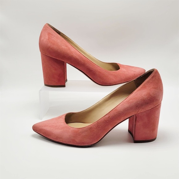Pour La Victoire Suede Pointed Toe Stacked Heels - Picture 3 of 13